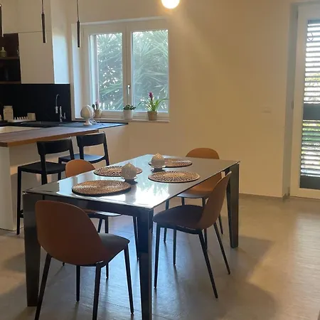 La Casa Sul Giardino Nyaraló